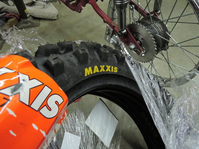 Tires are here, what other brand would Max use?