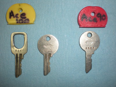 My two Ace 100 keys on left, Ace 90 (3121) key on right