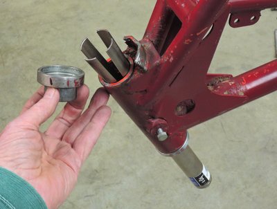 Clever tool for fork head race removal.