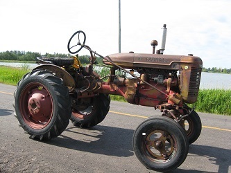 Farmall Road Tour '14.JPG