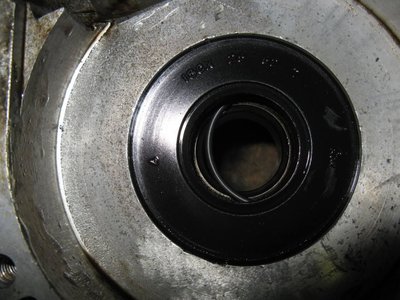 Super Toad crank seal re.jpg